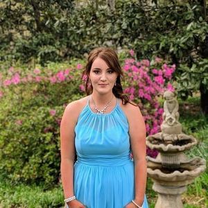 Meet your Posher, Amber